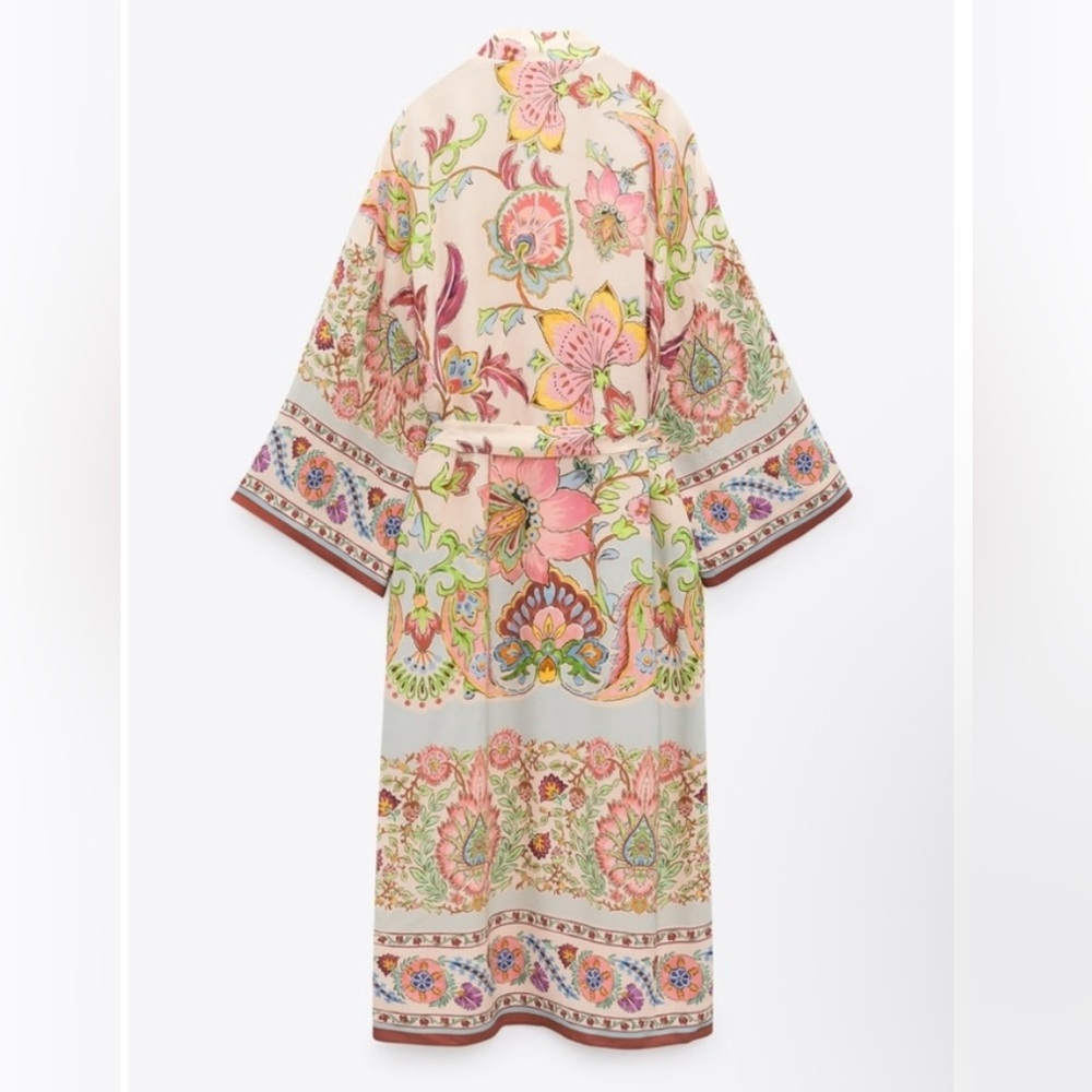 Zara Floral Multicolor Kimono Robe - Picture 3 of 9